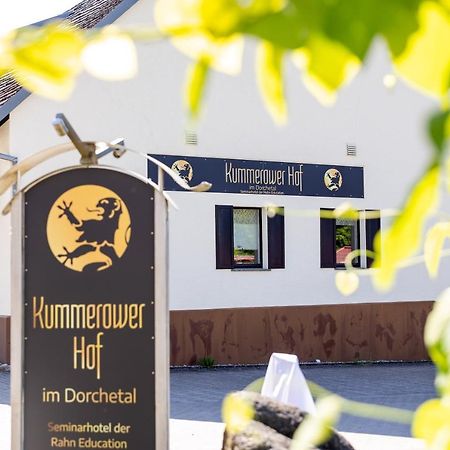 Kummerower Hof Нойцелле Экстерьер фото