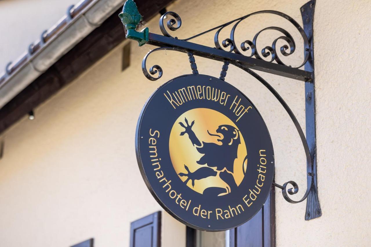 Kummerower Hof Нойцелле Экстерьер фото